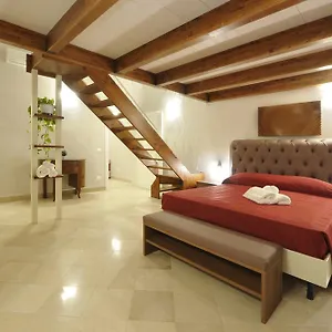 ** Guest house Palazzo Massari Italy